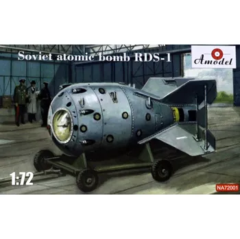 Plastikový model 1/72 RDS-1 Soviet nuclear bomb