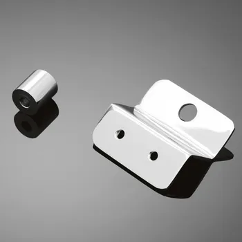 Zavazadlo na motocykl Highway Hawk Montážní sada pro nosič Highway Hawk pro motocykly SUZUKI C800/C1500/ VL800, C50/C90 Chrom