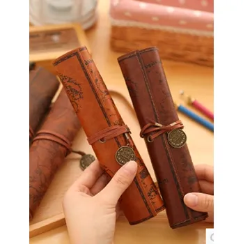 Cestovatelské pouzdro na tužky Barva: světlá