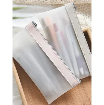 Penál Pouzdro na tužky s barevným lemem Barva: béžová