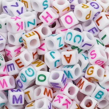 Materiál na výrobu šperku Šperky4U Plastový korálek kostka - písmeno - PK206