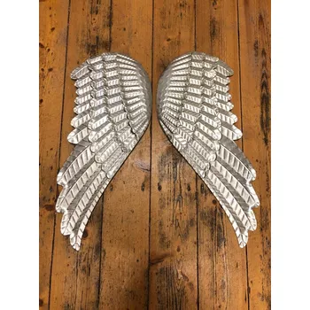 Andělská plechová křídla