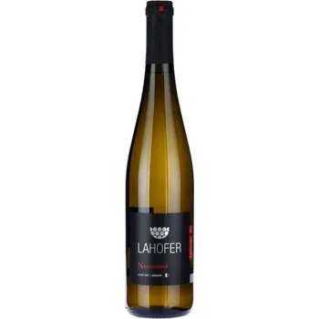 Víno Lahofer Neuburské 0,75L 11%