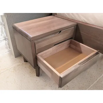 Noční stolek FMP-lignum Noční stolek Laiva Buk - jádro masiv 403 Ořech, lak 45x50x36 cm