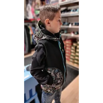 Chlapecká vesta BajaDesign Chlapecká SOFTSHELLOVÁ vesta S KAPUCÍ - černá + hry KONFEKČNÍ VELIKOST: 110/116