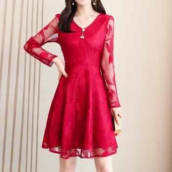 Dámské šaty Čína Elegantní společenské šaty s dlouhým rukávem, s dvojvrstvým efektem a vyšívanými květy Barva: červená (Long Sleeve-Red-A), Velikost: L