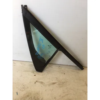 Příslušenství ke karavanu LP Trojuhelníkové okno řidiče VW Touareg III