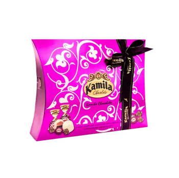 Bonboniéra Bonboniéra KAMILA 300g polštářek s mašlí FIALOVÁ - VÝPRODEJ !!! DMT: 4/2023 - poslední 1 ks (KAMILA / výběr pralinek / pralinky s mašlí / polštář / pillar)