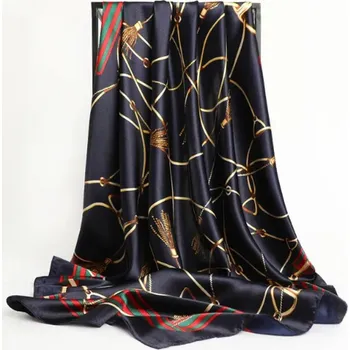 Šátek Luxusní hedvábný šátek se vzorem 90x90 cm Barva: 43 tm. modrá