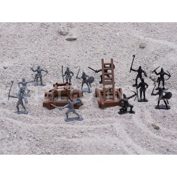 Figurka Martonie Figurky rytířů s beranidlem a obléhacím žebříkem