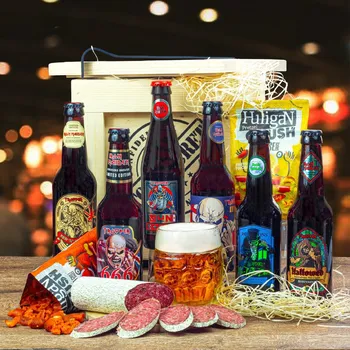 Dárkový potravinový koš BarKanystr.cz - Dárková bedna s páčidlem - Iron Maiden