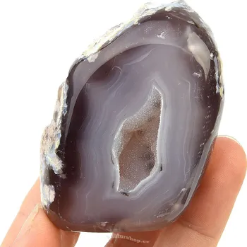 Přírodní kámen Achátová geoda hnědobílá s dutinou 150 g