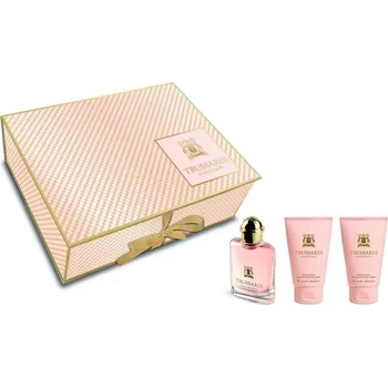 Kosmetická sada Trussardi Delicate Rose - EDP 30 ml + Tělové mléko 2x30 ml Dárková sada