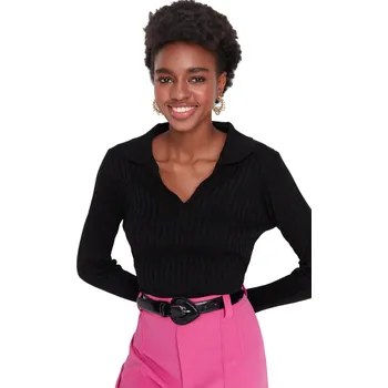 Dámský svetr Dámský svetr / svetřík s límečkem řádkový vzor - černý - vel. UNI