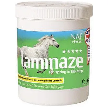 Doplňkové krmivo pro koně se sklony ke schvácení NAF Laminaze