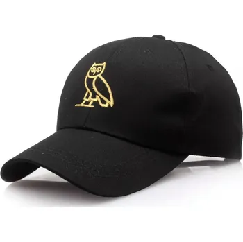 Kšiltovka Kšiltovka v černém provedení se zlatou výšívkou