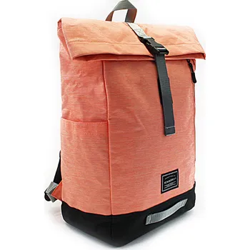 Městský batoh Růžový prostorný městský batoh Benedict