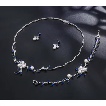 Souprava šperků B-TOP Dámská pozlacená souprava List s perlou vč. náramku Druh barvy: Modrá