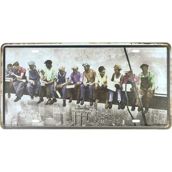 Plechová cedule Plechova tabula Oběd nad manhattanem 30x15cm (Kovová retro cedule)