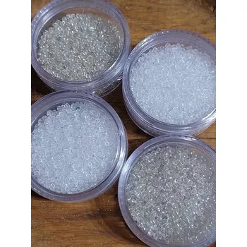 Korálek Korálky skleněné 4 x 30 g bílo čirá odstíny