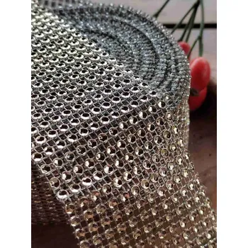 Krajka Diamantový pás / borta šíře 58 mm zlatá světlá