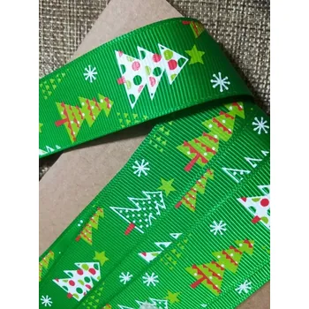 Stuha Vánoční rypsová stuha šíře 25 mm se stromky zelená