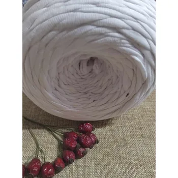 Příze Špagety / příze Vlnika Spagitolli 650-700 g bílá