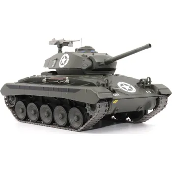 Plastikový model Motor City Classics - M24 Chaffee, US Army, 1st Armored Div, Itálie, duben 1945, 1/43