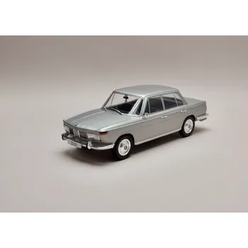 autíčko BMW 2000 Tilux 1966 "typ121" stříbrná 1:18 MCG