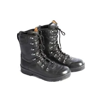 Těžké boty Boty BW 2000 kožené ČERNÉ 325 - Není skladem