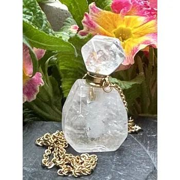 Přívěsek Lahvička z minerálu - křišťál