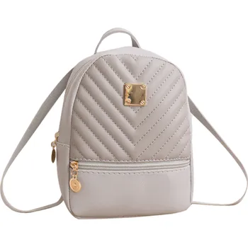 Kabelka Dámský prošívaný batoh z umělé kůže Barva: Šedá