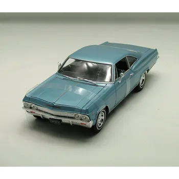 autíčko Chevrolet Impala SS 396 1965 světle modrá metalíza 1:24 Welly