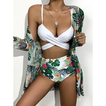 Dámské plavky Dámské plavky dvojdílné s křížením pod košíčky, vysokým pasem a župánkem Barva: bílá s tmavě zelenou 37, Velikost: M