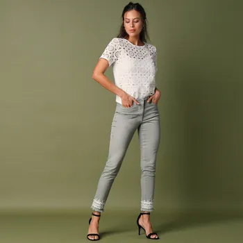 Dámské džíny 7/8 džíny s výšivkou khaki 44