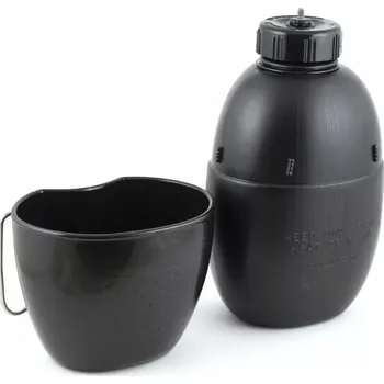 Kempingové nádobí Polní láhev britská armáda NATO 58 Osprey komplet (Láhev a hrnek na vodu Osprey vzor 58, používaná v Britské Armádě po desetiletí ( armádní originál 8465-99-973-6665 ).)