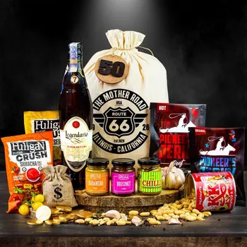 Dárkový potravinový koš Dárkový koš v pytli pro muže, chlapa Legendario Elixir de Cuba originální dárek pro muže k narozeninám, vánocům, valentýnu Route 66