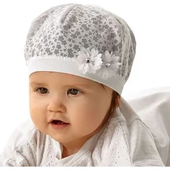 Kojenecká čepice bílá letní čepička pro miminko Marika velikost 40