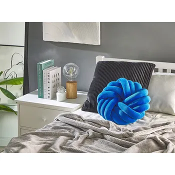 Dekorativní polštář modrý samet 30 x 30 cm ve tvaru uzlu plyšový dekorační moderní design doplněk do interiéru Beliani