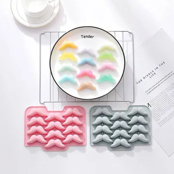 Forma na pečení Silikonová forma na bonbony knír 17x11,5 cm - Cakesicq