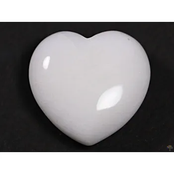 Drahý kámen Magieprirody.cz Srdce Bílý jadeit 30x30 mm - Jadeitové srdce #81