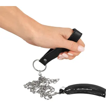 Bad Kitty Pussy Clamp with Leash Black