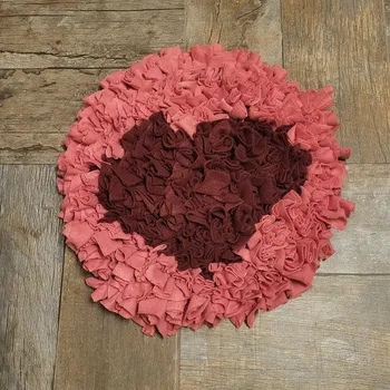 Hračka pro psa Čmuchací kobereček 40 cm