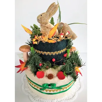 Bytová dekorace Veratex Textilní dort myslivecký dvopatrový z ručníku a osušky - zajíc