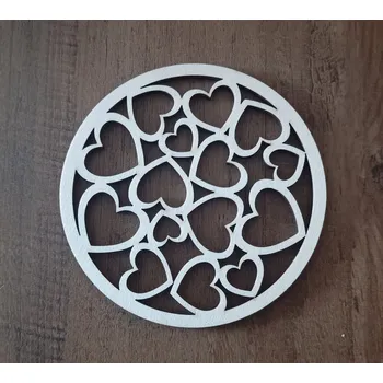 Dřevěný podtácek srdíčka střední