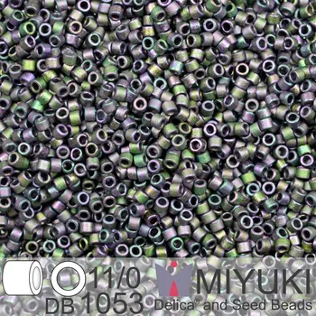 Korálek Korálky Miyuki Delica 11/0. Barva Matte Metallic Plum Emerald Gold Iris DB1053. Balení 5g.