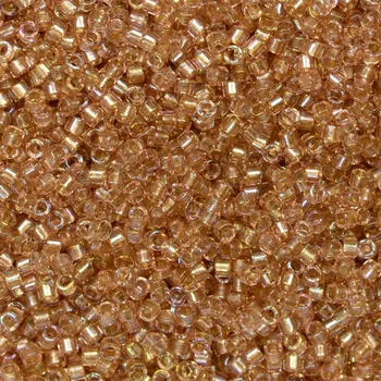 Korálek Korálky Miyuki Delica 11/0. Barva Inside Dyed Blush DB2373. Balení 5g.