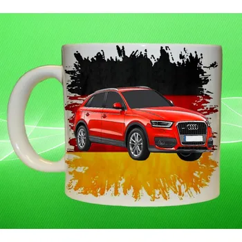 hrnek s Audi Q3