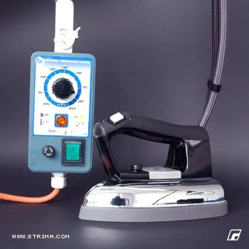 Žehlička DUE EFFE Elektronická parní žehlička HE KOMPLET