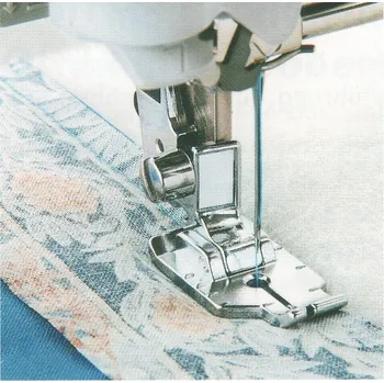 Příslušenství k šicímu stroji Patchworková patka Brother F001